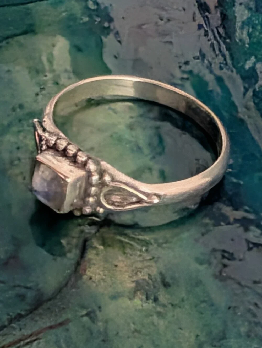 🆕 Amazing Blue Flash Sterling Silver Rainbow Moonstone Square-Cut Ring Size 6.5